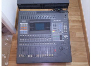 Yamaha 02rv2 digital mixing