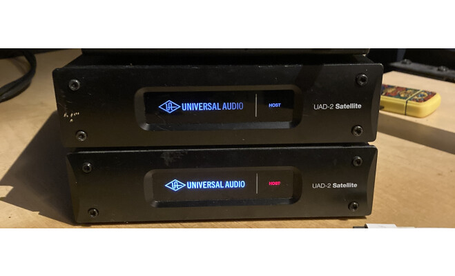 Universal Audio UAD-2 Satellite Thunderbolt - QUAD Core (66971)