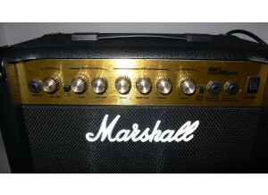 Marshall MG15CDR (25787)