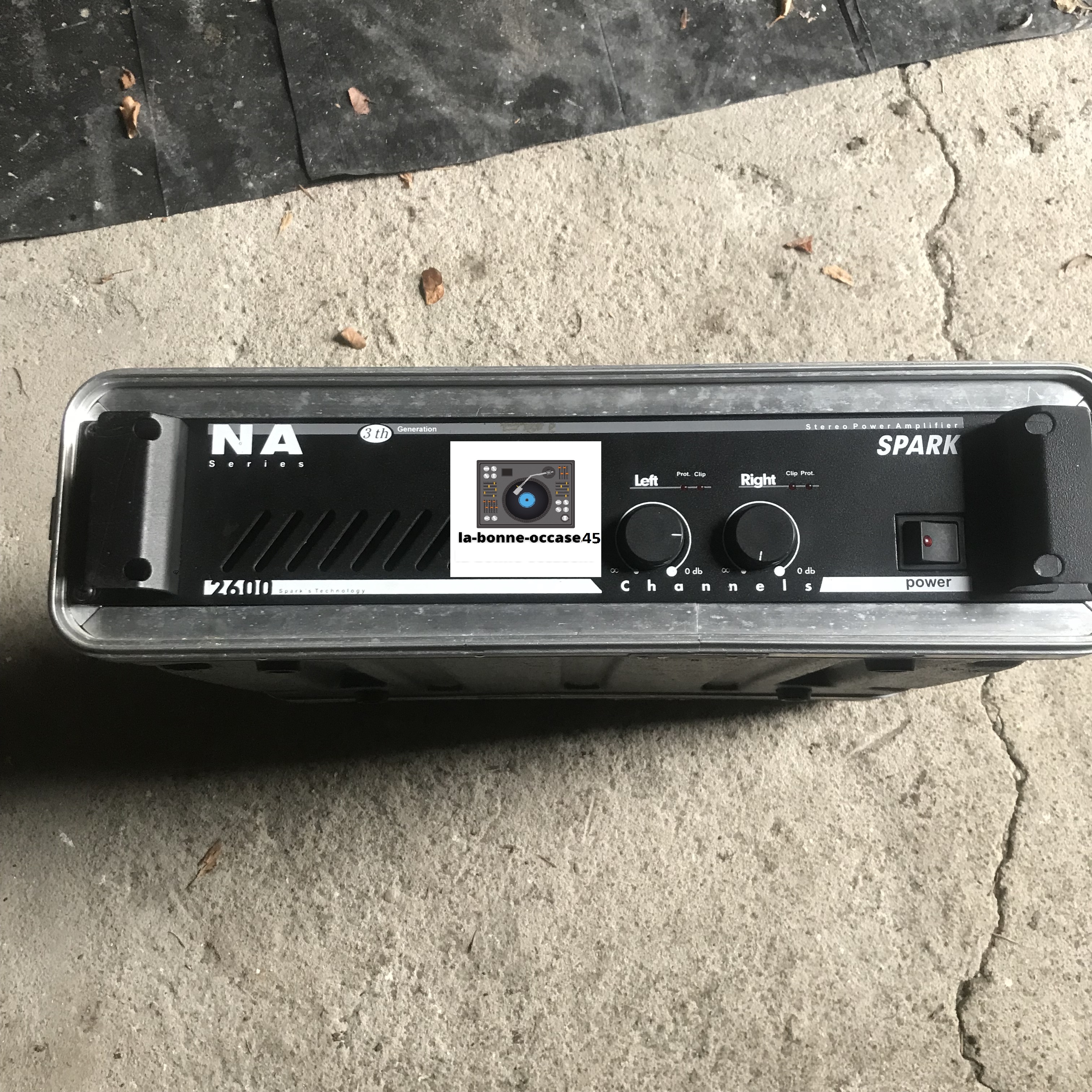 Vend ampli Spark 2600 Norton