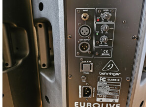Behringer Eurolive B215D (33538)