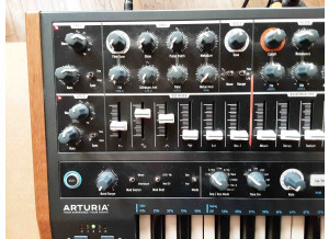 Arturia MiniBrute 2 (82047)