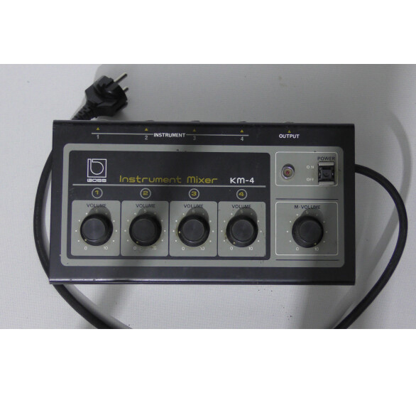 Boss KM-4 Instrument Mixer (46485)