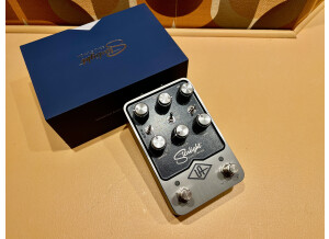 Universal Audio Starlight Echo Station (27908)