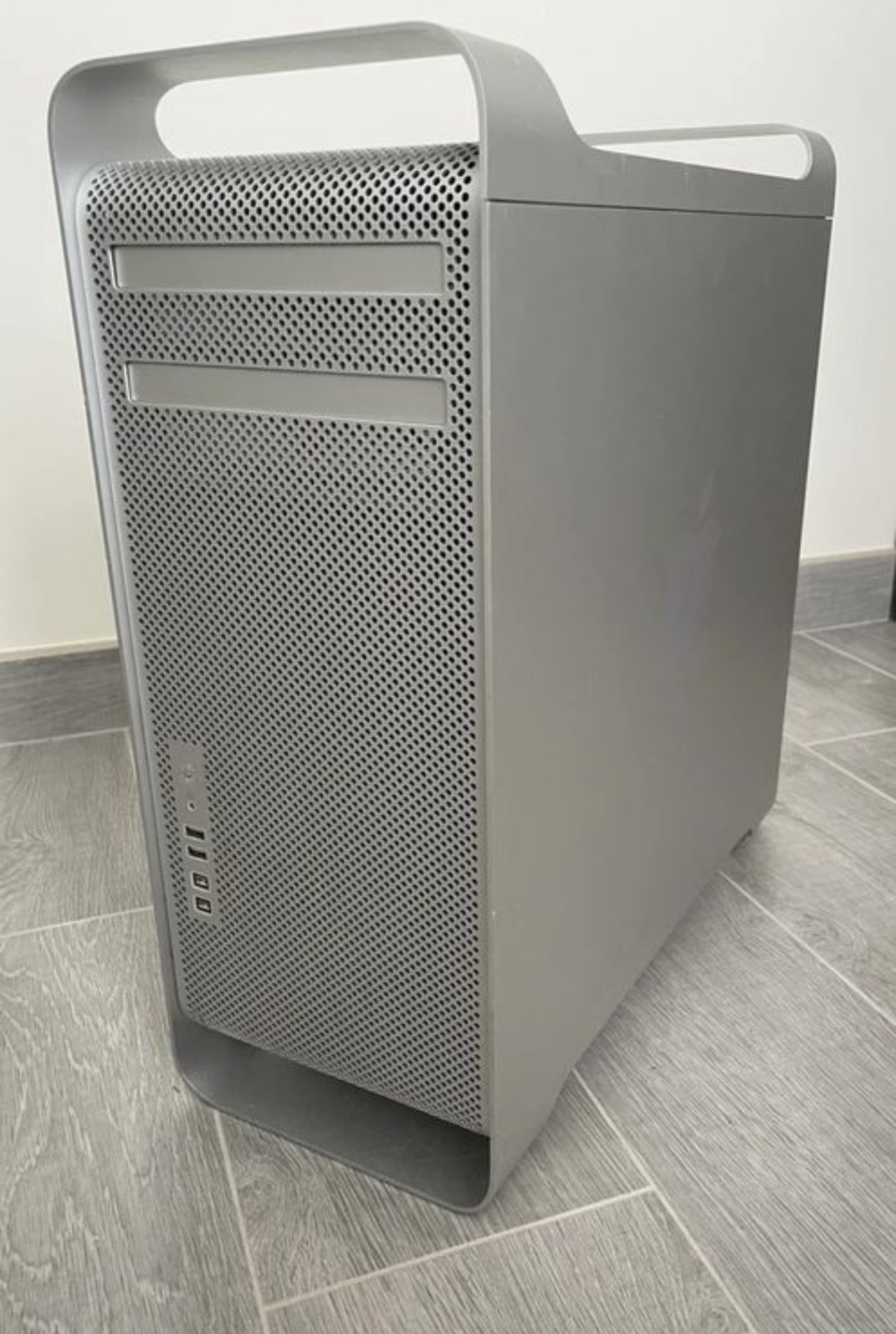 Mac pro 5.1 2010 2,8 ghz / 8 go ram / 1 to