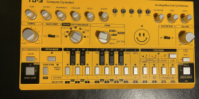 Vends Behringer TD-3-AM Yellow 