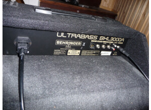 Behringer Ultrabass BXL3000A
