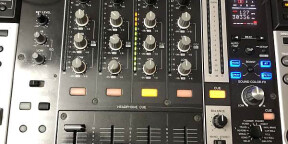 vends table de mix Pioneer DJM-750 