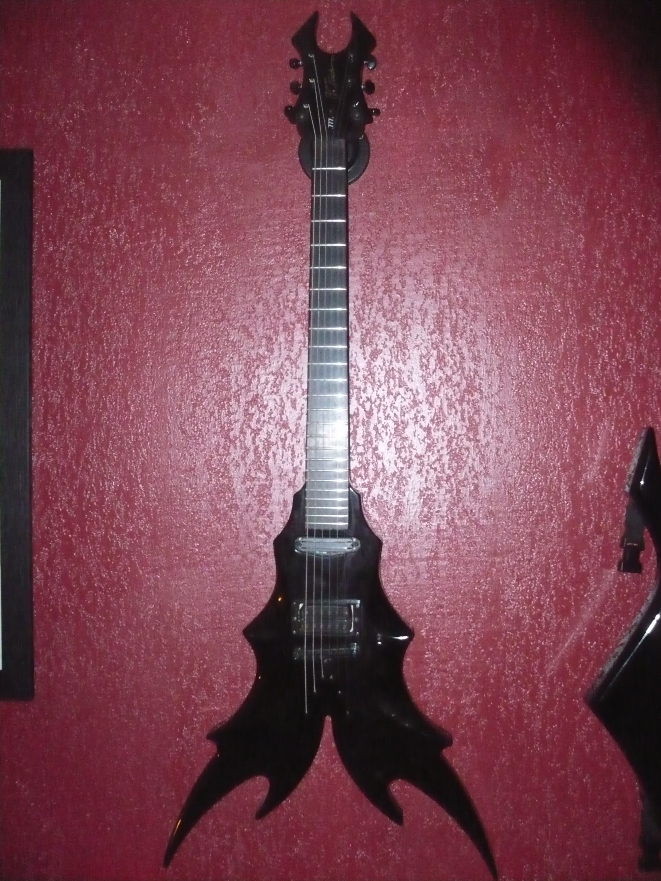 B.C. Rich Draco Onyx