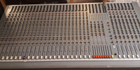 vends Table de mixage Soundcraft Spirit Studio 32/8/2