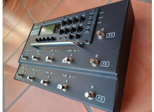 Fractal Audio Systems AX8 (27737)