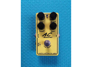 xotic-ac-booster-4516182@2x