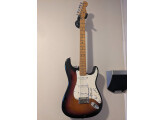 Fender Stratocaster Corona California americain millenium 