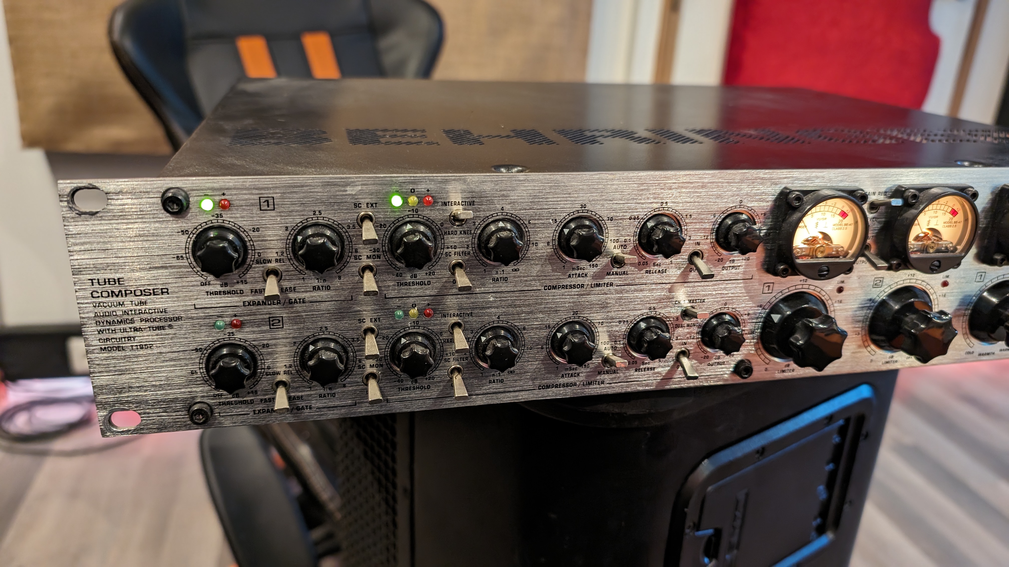 Pictures and images Behringer Tube Composer T1952 - Audiofanzine