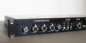 API 2500 Stereo Bus Compressor ( avec mod dif Paul Wolff effectuée par API)