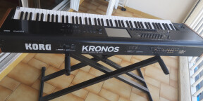 KORG Kronos 2-88 + Hard Case KORG + 10 000 sons KORG (USB)