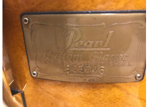 Pearl custom classic" solid maple"