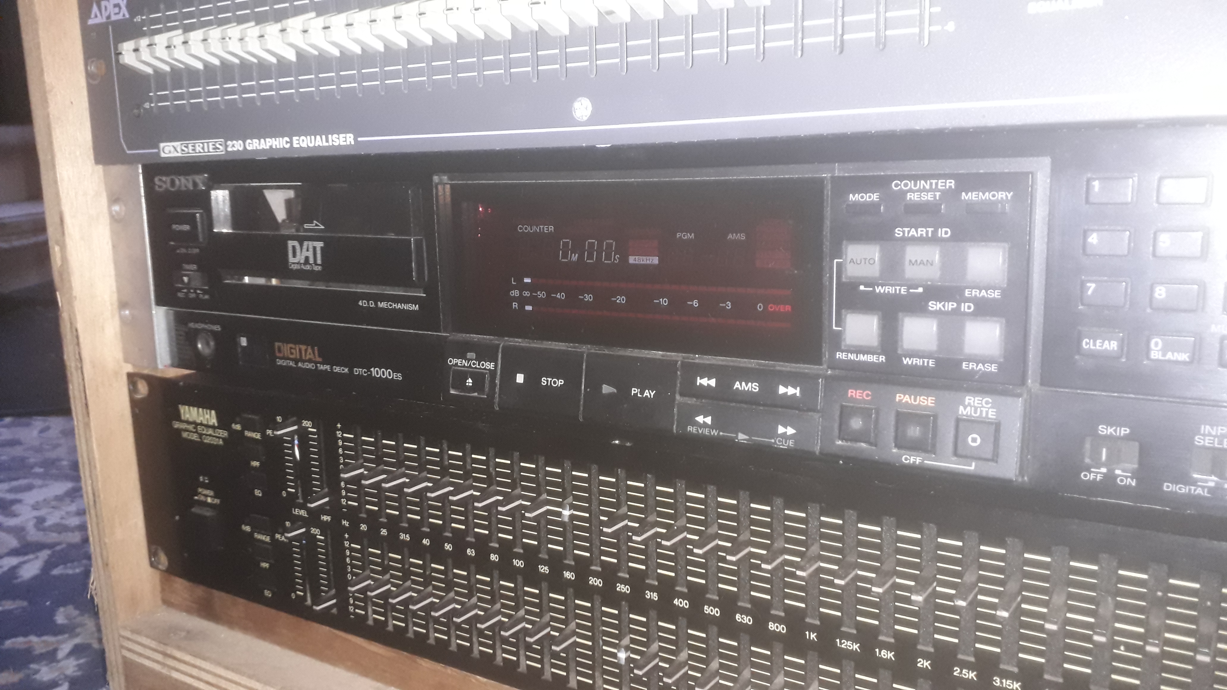 Vends DAT Sony DTC 1000ES