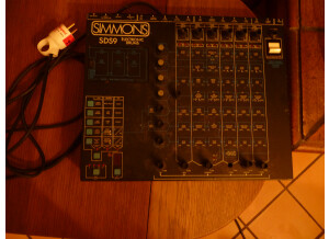 Simmons SDS 9