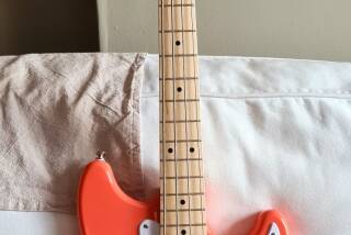 Squier Sonic Bronco Bass