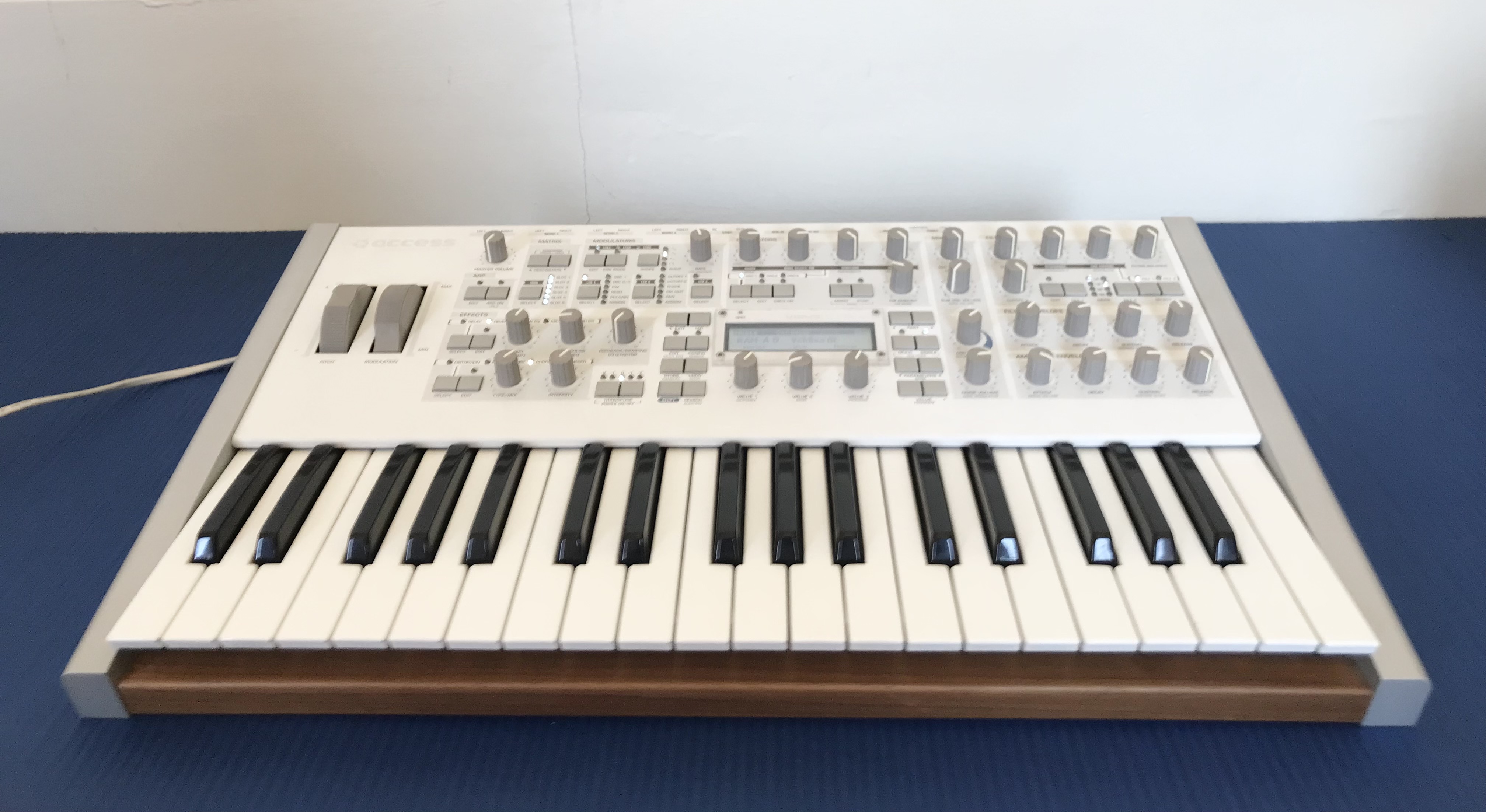 Access Music Virus TI Polar (20637)