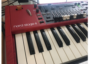Nord Stage 4 compact (2)