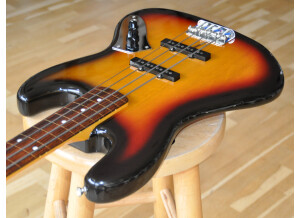 FENDER Jazz Bass JB-62 FL RW 3TS (6)
