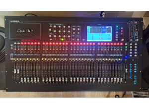 Allen & Heath Qu-32