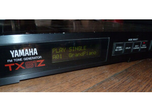 Yamaha TX81Z