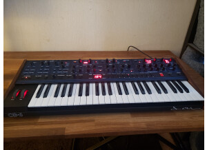 Dave Smith Instruments OB-6