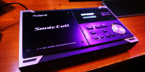 Roland Sonic Cell, bon état avec manuel et boite d'origine.