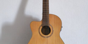 vds Ortega RCE159MN-L, Guitare gauchère cordes nylon.