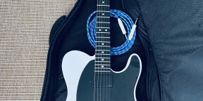 Vend Fender Jim Root Telecaster (Flat White) + Fender Mustang Micro (Guitar Headphone Amp)