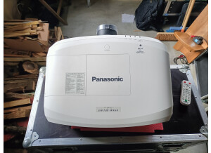 Panasonic PT-EW730E
