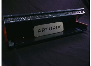 Arturia MatrixBrute