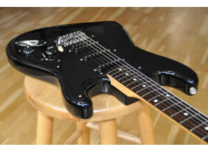 FENDER Stratocaster ST-456 Black (5)
