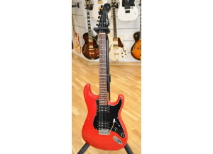 SQUIER Contemporary Stratocaster ST554 HH Torino Red (1)