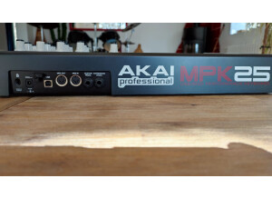 Akai Professional MPK25 (46035)