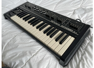 Roland SH-2 (6326)