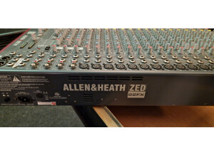 Allen & Heath ZED-22FX