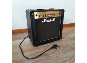 Marshall MG15R (2018)