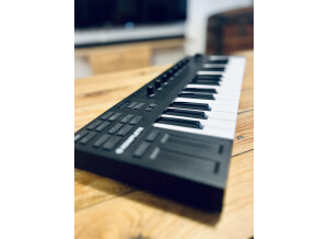 Native Instruments Komplete Kontrol M32 (50176)