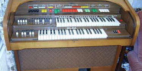  vends orgue analogique ELKA Artist 606