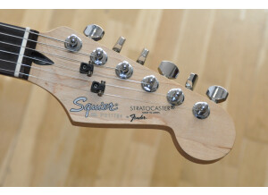 Squier Stratocaster Japan (8)