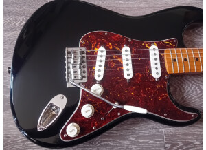 Fender Deluxe Roadhouse Stratocaster [2007-2013]
