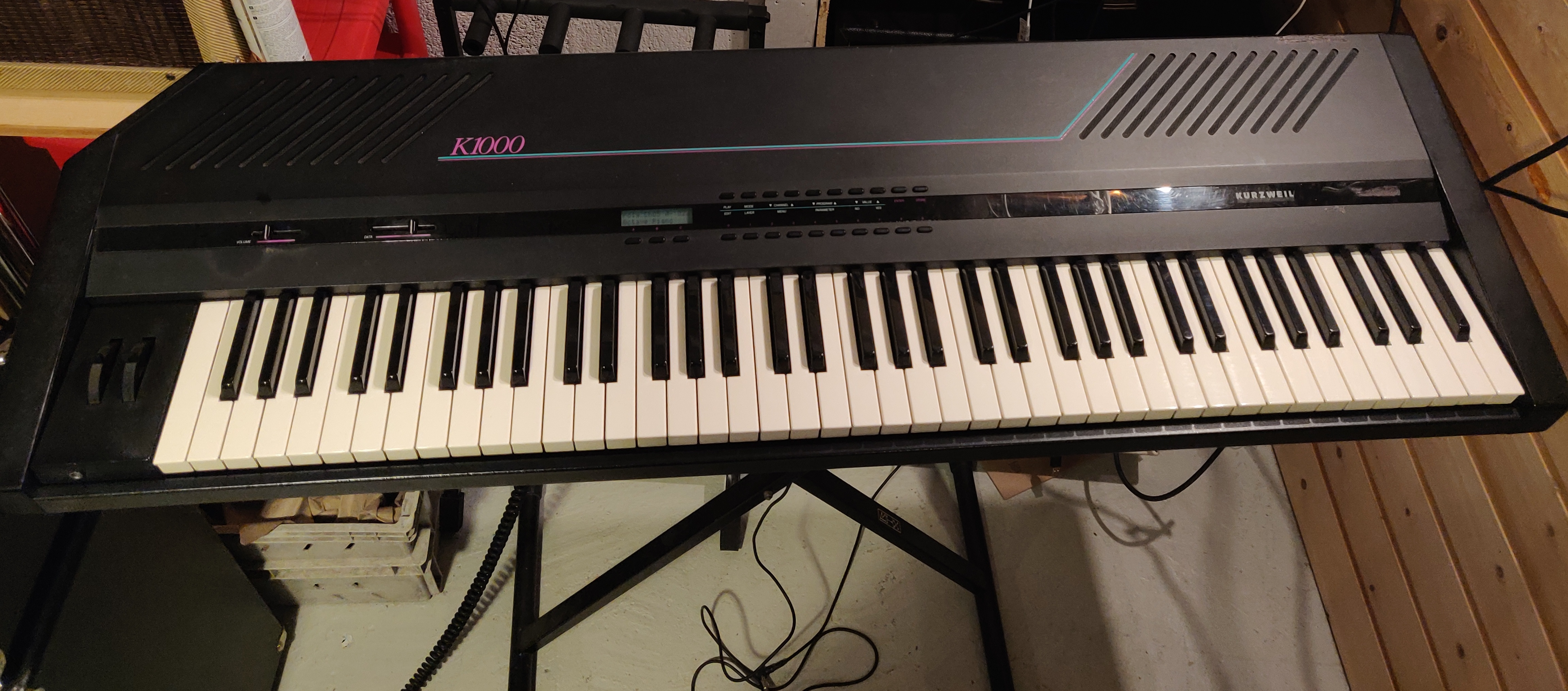 Synthétiseur Kurzweil K1000