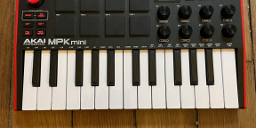 Vends contrôleur clavier Akai MPK Mini MK3