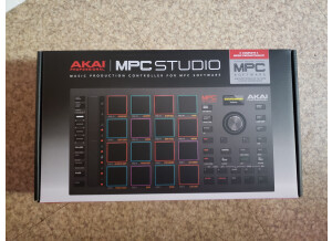 Akai Professional MPC Studio MK2
