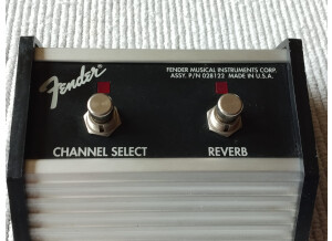 Fender P.N. 002-8122-000 2 Button Footswitch (Channel Select/Reverb)