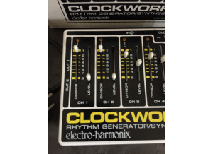 Electro-Harmonix Clockworks (98887)
